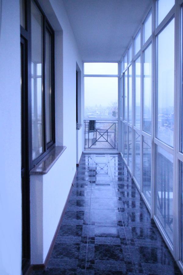 Apartment On Lukyanovska Kiev Exterior foto